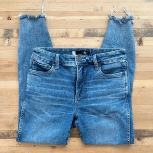 Kut from the Kloth Women’s Distressed Ankle Skinny Jeans, Size 6